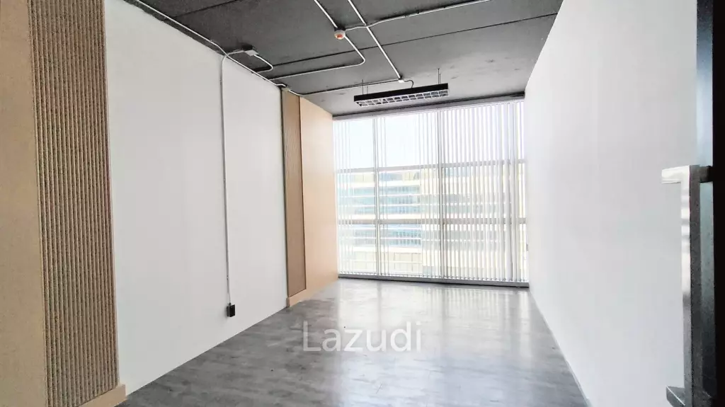180 SQ.M Office in Pakkret, Muangthong Thani