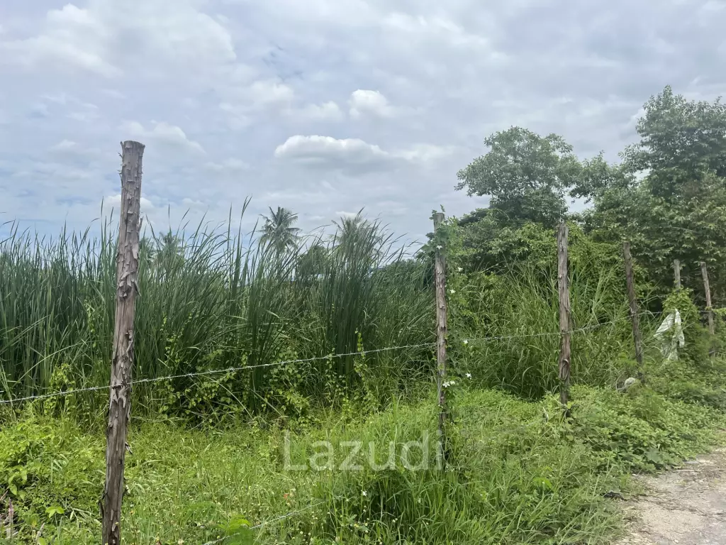 40 Rai Good Location Land for Sale in Min Buri