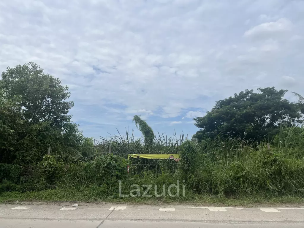 40 Rai Good Location Land for Sale in Min Buri