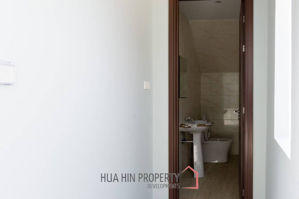 3 Bed 4 Bath 222 SQ.M Grand Tara View Huahin