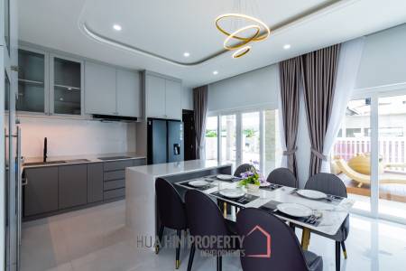 3 Bed 4 Bath 222 SQ.M Grand Tara View Huahin