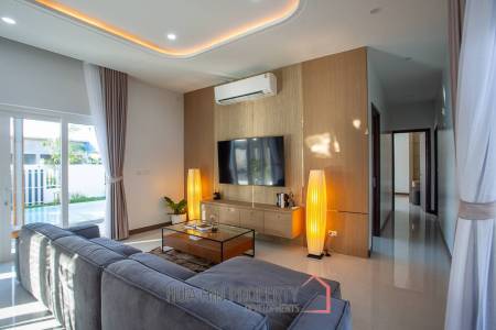 3 Bed 4 Bath 222 SQ.M Grand Tara View Huahin