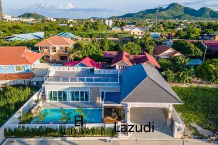 3 Bed 4 Bath 222 SQ.M Grand Tara View Huahin