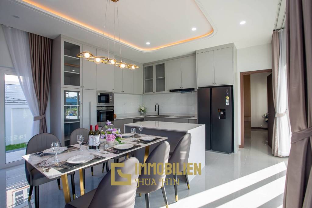 3 Bed 4 Bath 222 SQ.M Grand Tara View Huahin