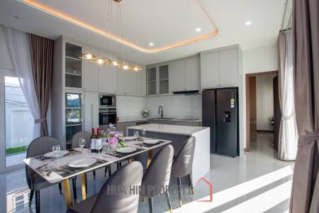 3 Bed 4 Bath 222 SQ.M Grand Tara View Huahin