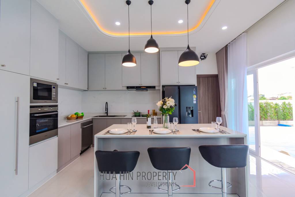 3 Bed 4 Bath 280 SQ.M LA LUCA City Villa Hua Hin , Fully furnished 3 Bed 4 Bath 280 SQ.M LA LUCA City Villa Hua Hin , Fully furnished