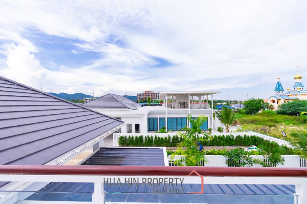 3 Bed 4 Bath 280 SQ.M LA LUCA City Villa Hua Hin , Fully furnished 3 Bed 4 Bath 280 SQ.M LA LUCA City Villa Hua Hin , Fully furnished