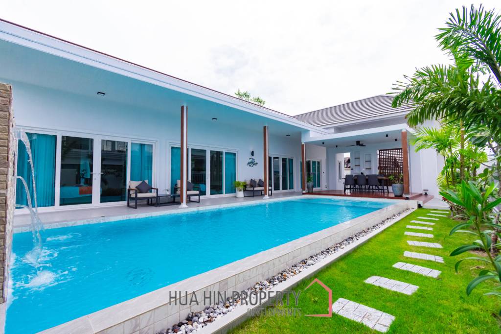 3 Bed 4 Bath 280 SQ.M LA LUCA City Villa Hua Hin , Fully furnished 3 Bed 4 Bath 280 SQ.M LA LUCA City Villa Hua Hin , Fully furnished