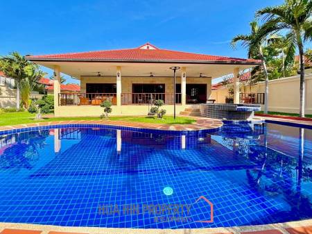 Crystal View : Large Renovated 3 Bedroom Pool Villa