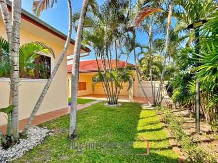 Crystal View : Large Renovated 3 Bedroom Pool Villa