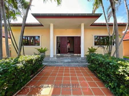 Crystal View : Large Renovated 3 Bedroom Pool Villa