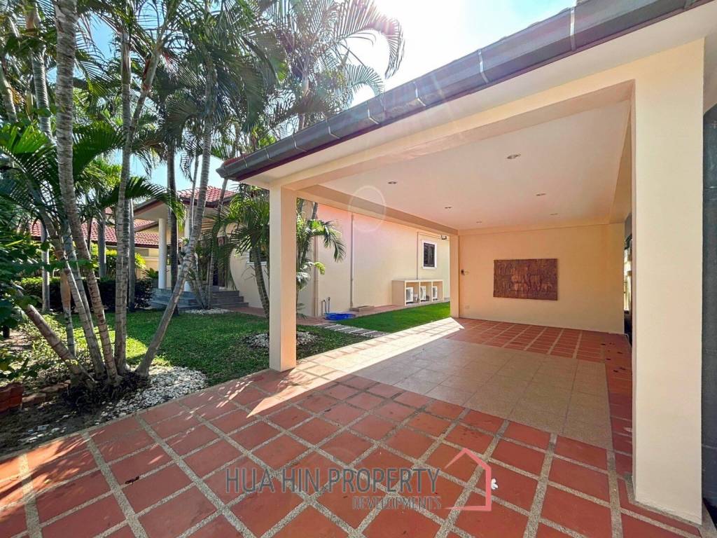 Crystal View : Large Renovated 3 Bedroom Pool Villa