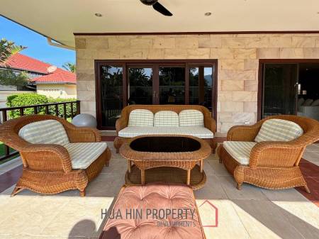 Crystal View : Large Renovated 3 Bedroom Pool Villa