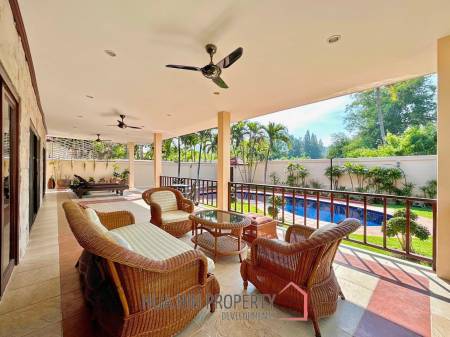 Crystal View : Large Renovated 3 Bedroom Pool Villa
