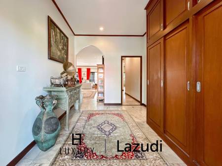 960 Sqm 3 Bed House For Sale