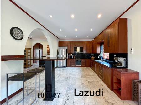 960 Sqm 3 Bed House For Sale