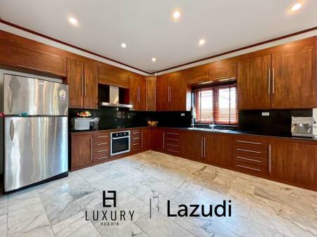 960 Sqm 3 Bed House For Sale