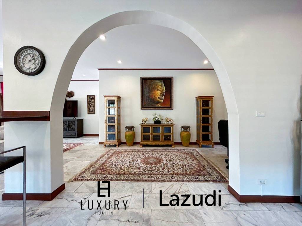 960 Sqm 3 Bed House For Sale