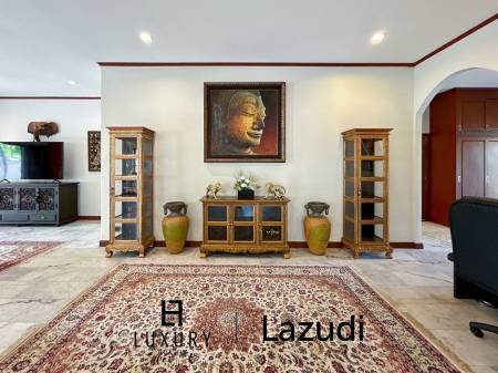 960 Sqm 3 Bed House For Sale