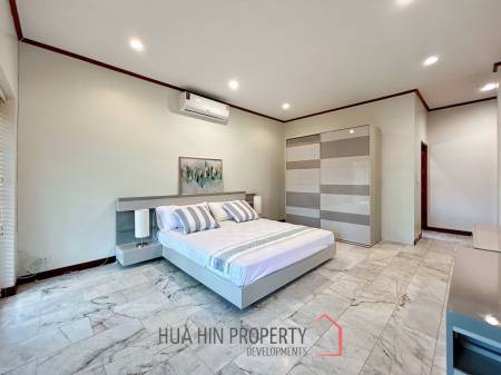 Crystal View : Large Renovated 3 Bedroom Pool Villa