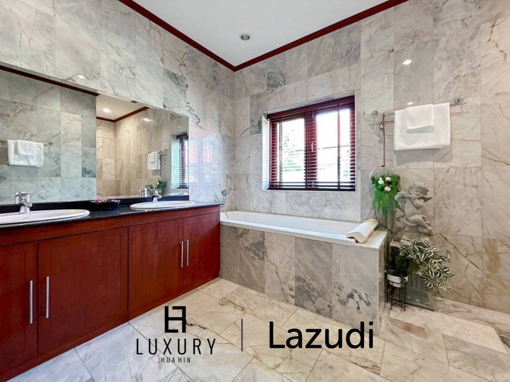 960 Sqm 3 Bed House For Sale