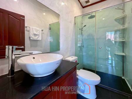 Crystal View : Large Renovated 3 Bedroom Pool Villa