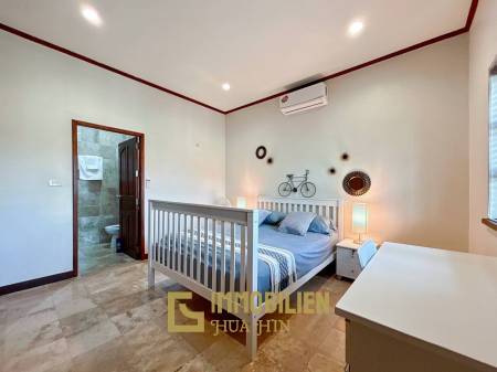 Crystal View: Große renovierte Villa mit 3 Schlafzimmern und Pool