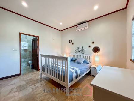 Crystal View : Large Renovated 3 Bedroom Pool Villa