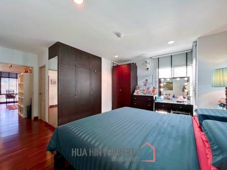 Santi Pura : 2 Bedroom Beachfront Condo