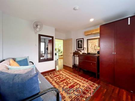 Santi Pura : 2 Bedroom Beachfront Condo