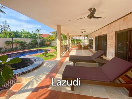 Crystal View : 3 Bed 3 Bath Pool Villa For Rent