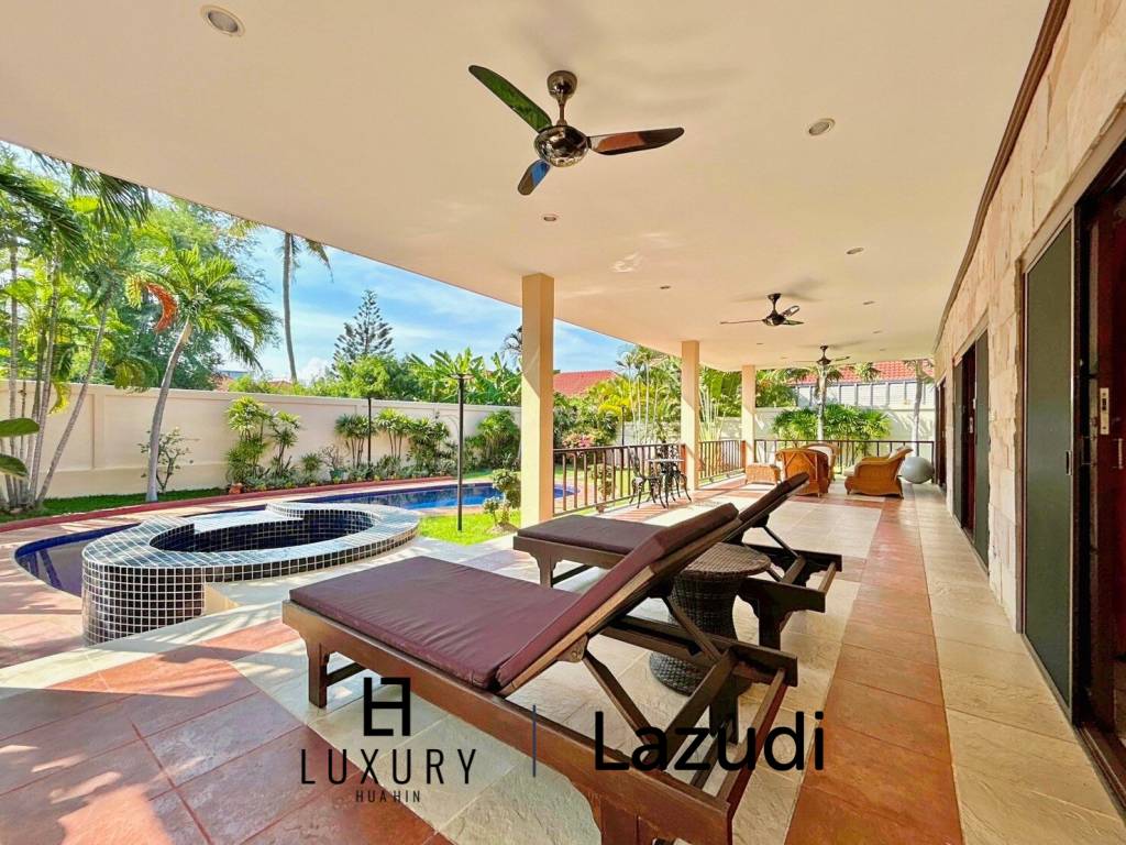 Crystal View : 3 Bed 3 Bath Pool Villa For Rent