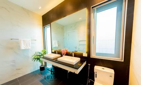 3 Bed 3 Bath 310 SQ.M Palm Avenue 4