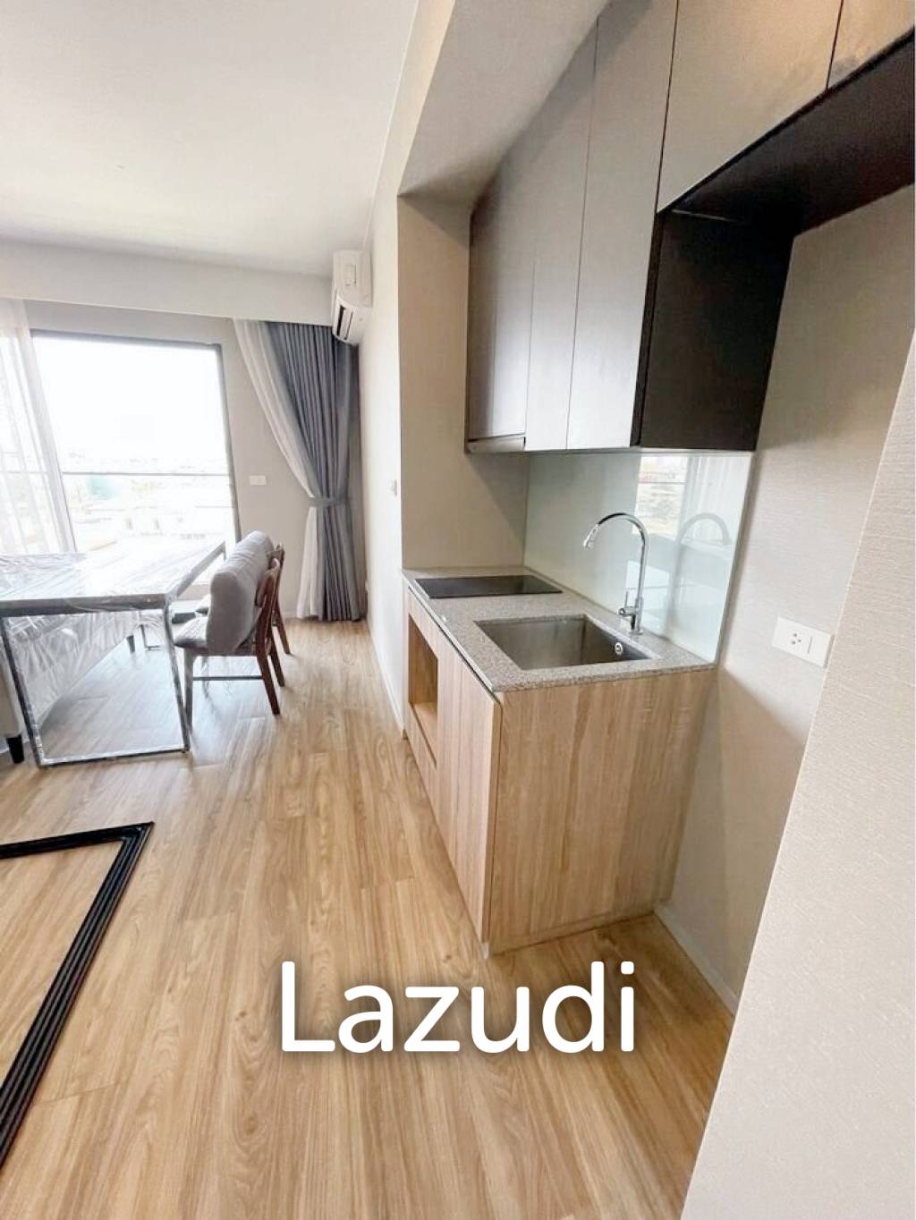 1 Bed 30 SQ.M Blossom Condo @ Sathorn-Charoenrat