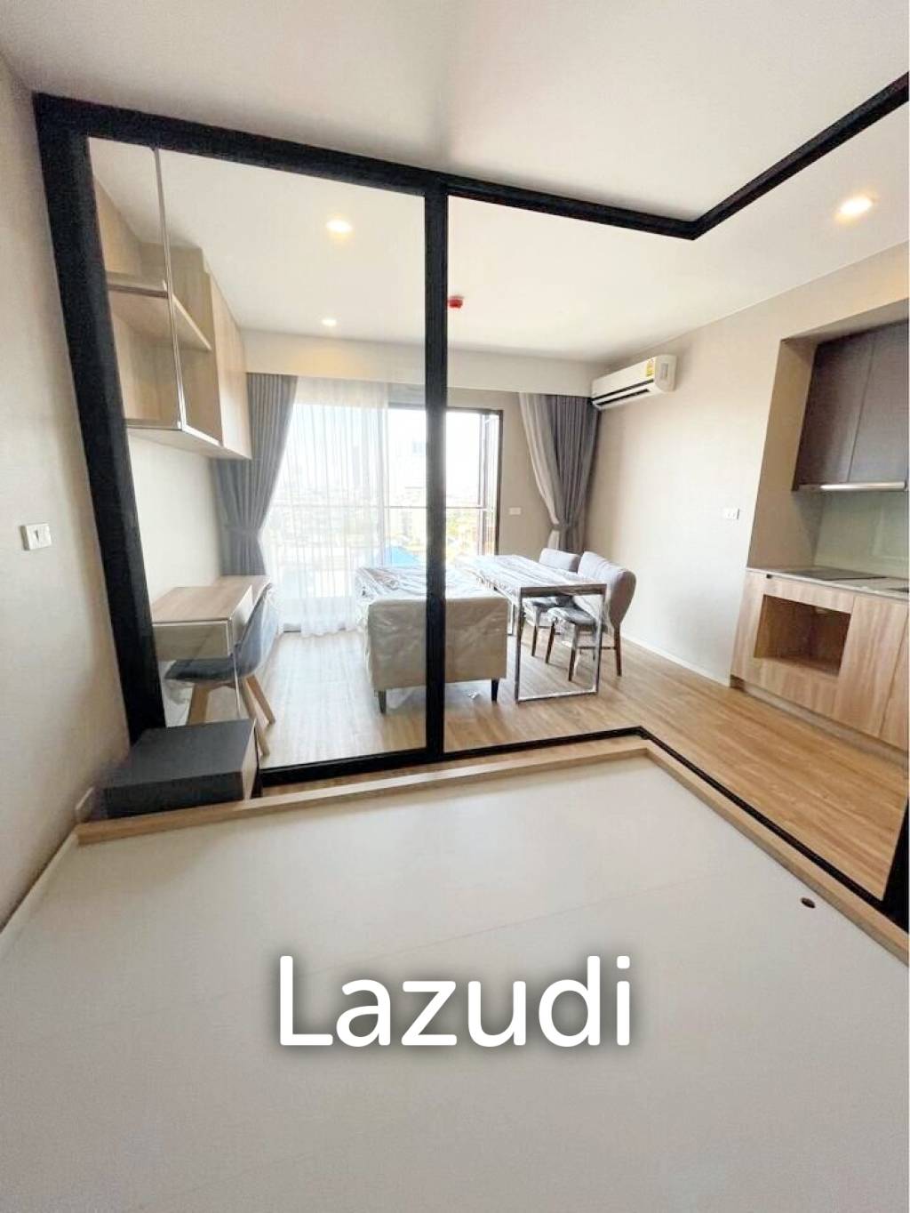 1 Bed 30 SQ.M Blossom Condo @ Sathorn-Charoenrat
