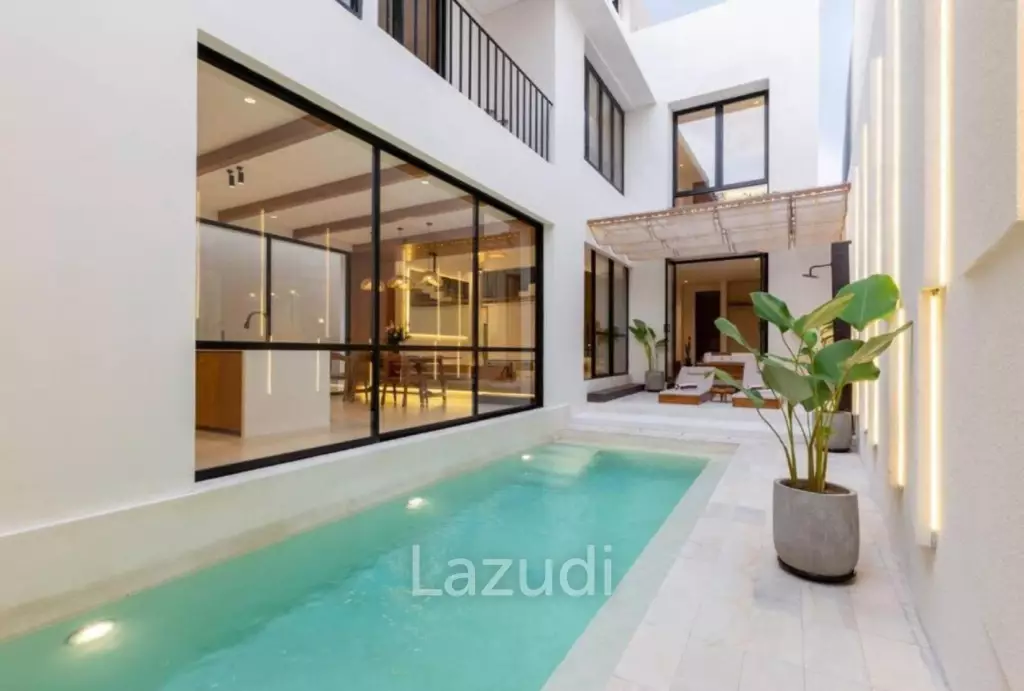 Modern & Sleek Design Pererenan Villa