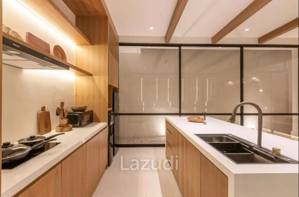 Modern & Sleek Design Pererenan Villa