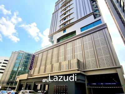 Exclusive Nightlife Investment Opportunity on Sukhumvit 24 vibrant night scene