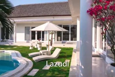 Spacious 4-Bedroom Villa with Rooftop Terrace – Kayu Tulang
