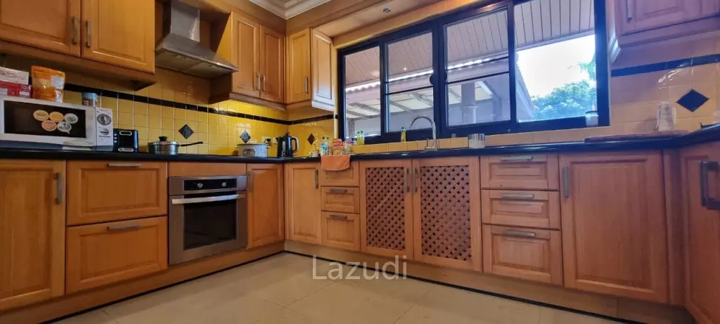4 Beds 3 Baths 220 SQ.M. House in Huay Yai