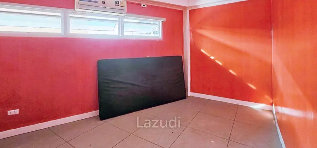 Building For rent Not Far From Walking Street