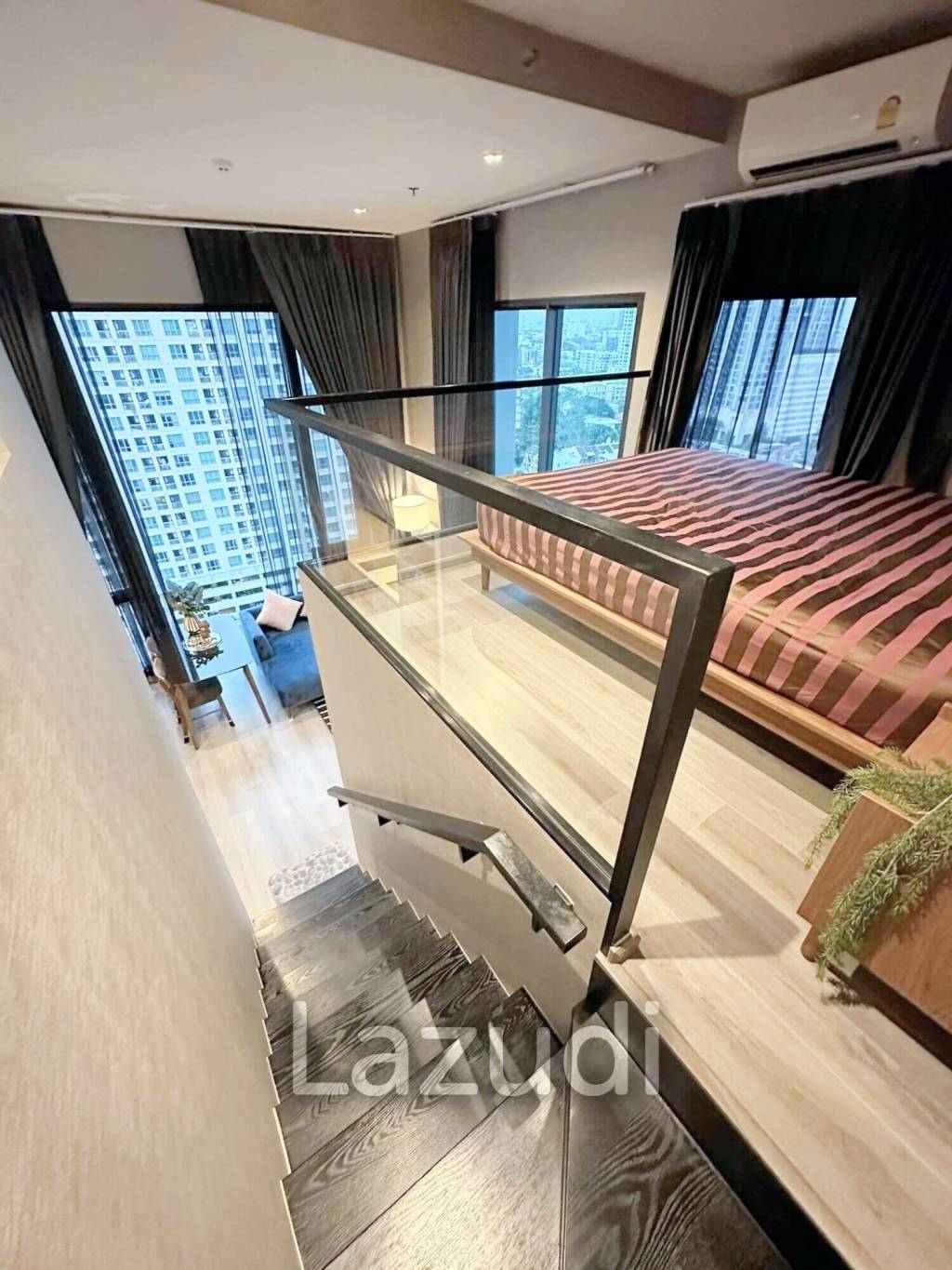 1 Bed 1 Bath 45 SQ.M The Reserve Phahol-Pradipat
