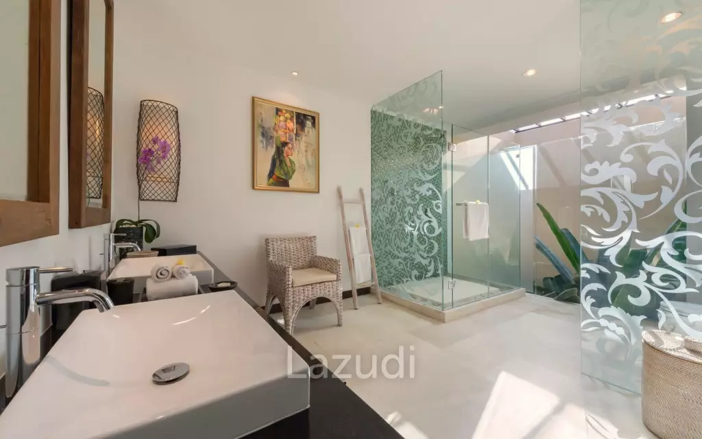 Tumbak Bayuh Villas with Stunning Views