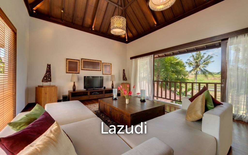 Tumbak Bayuh Villas with Stunning Views