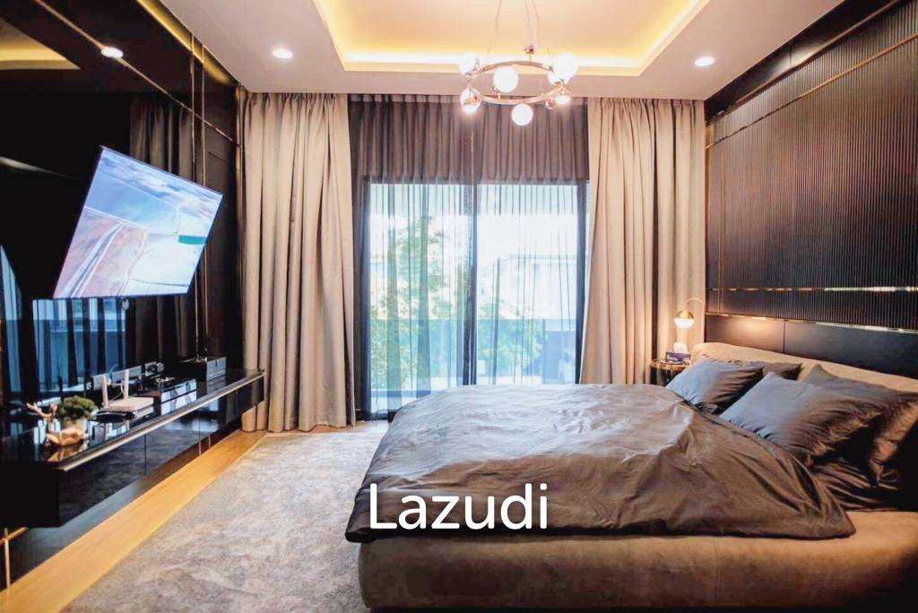 4 Bed 328 SQ.M Setthasiri Krungthep Kreetha 2