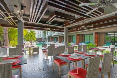 Prime Location 4 Star Hotel For Sale In Hua Hin