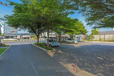 Prime Location 4 Star Hotel For Sale In Hua Hin