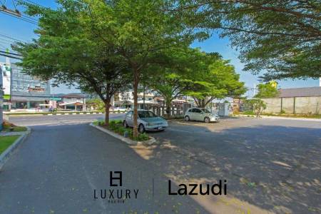 Prime Location 4 Star Hotel For Sale In Hua Hin