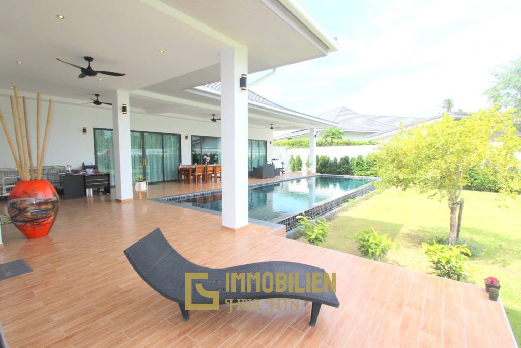 Stunning 4 Bedroom Pool Villa With Dramatic Hill Views