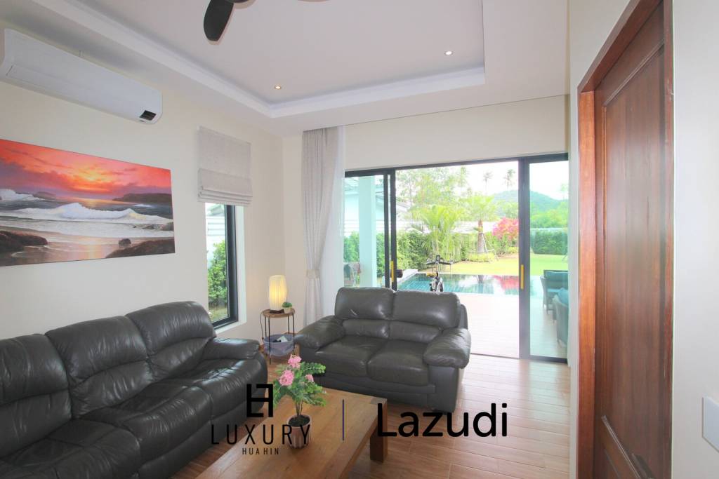 740 metro cuadrado 4 ` Casa de Venta